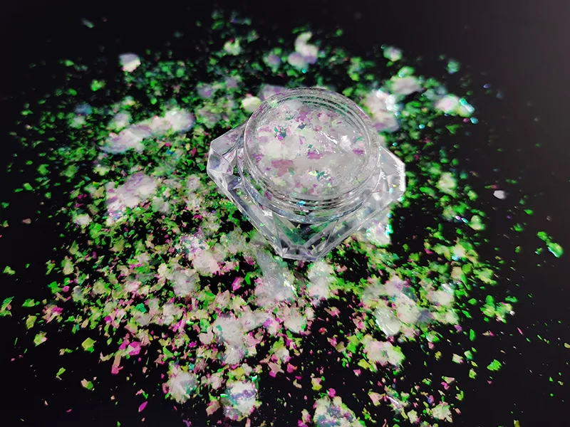 Optical Color-Shifting Pigment